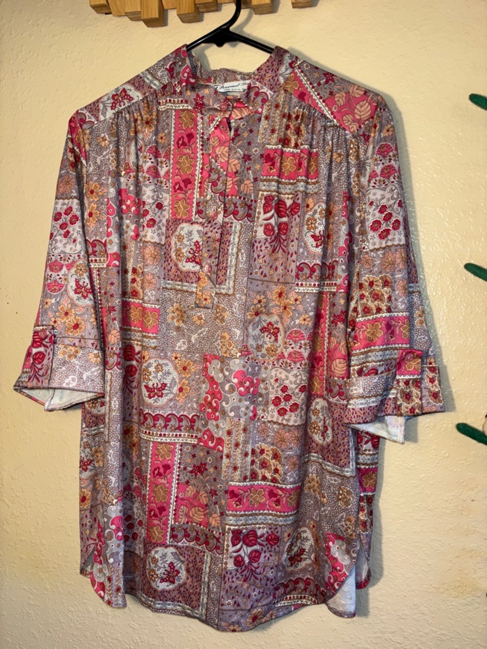 Personal Touch vintage-style blouse, identified by the label as being from the b